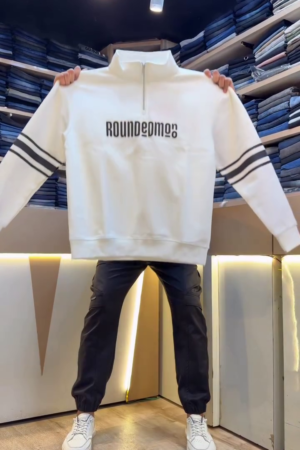 Printed quarter-zip sweatshirt