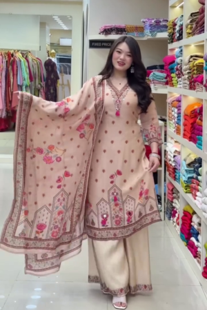 Women Floral Printed Regular Sequinned Kurta with Patiala & With Dupatta