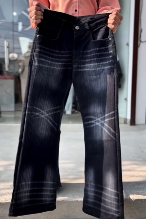 Men Mid-Rise Heavy Fade Printed Jeans