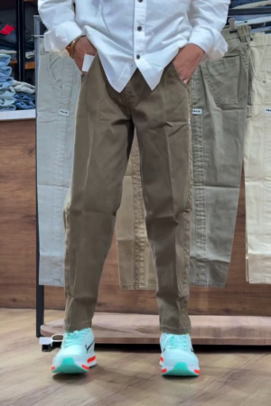 Men Pleated Trousers